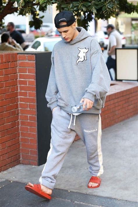 givenchy sweater justin bieber|justin bieber sweatshirt.